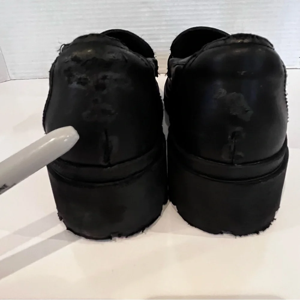 Screen Worn Interview With The Vampire Clarks Lug Sole Loafers Black Size 11 - Picture 5 of 12